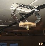 Установка светильников на натяжные потолки